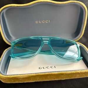 Never Worn Gucci Sunglasses